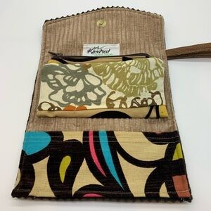 BOGO Kindred Spirit Style Fabric Fold Clutch Wallet Purse Bag Floral Wrislet